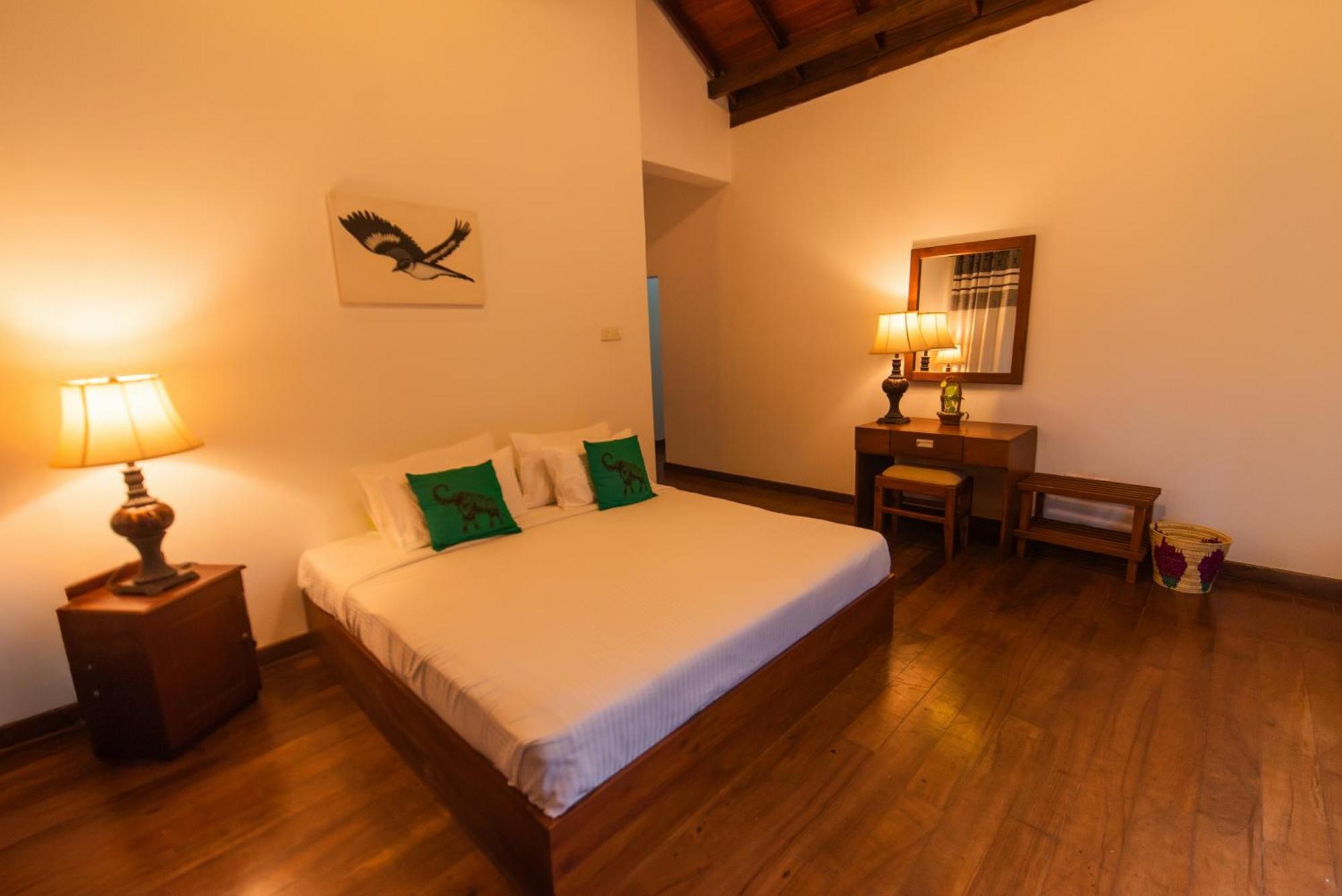 Chaminrich Villa Kandy Esterno foto